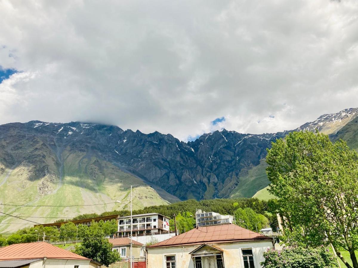 Hotel Kazbegi 1963 Buitenkant foto