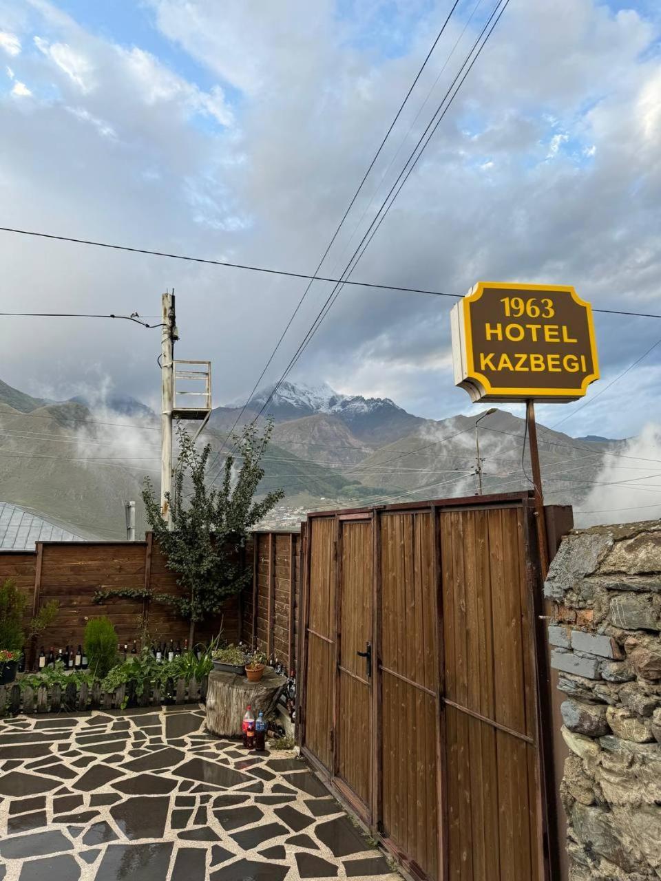 Hotel Kazbegi 1963 Buitenkant foto